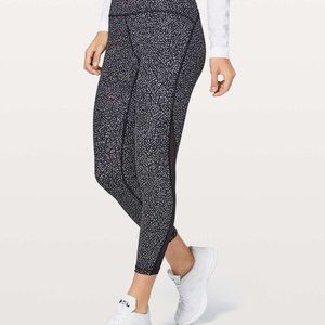 Lululemon Train Times 7/8 (25") Size 4